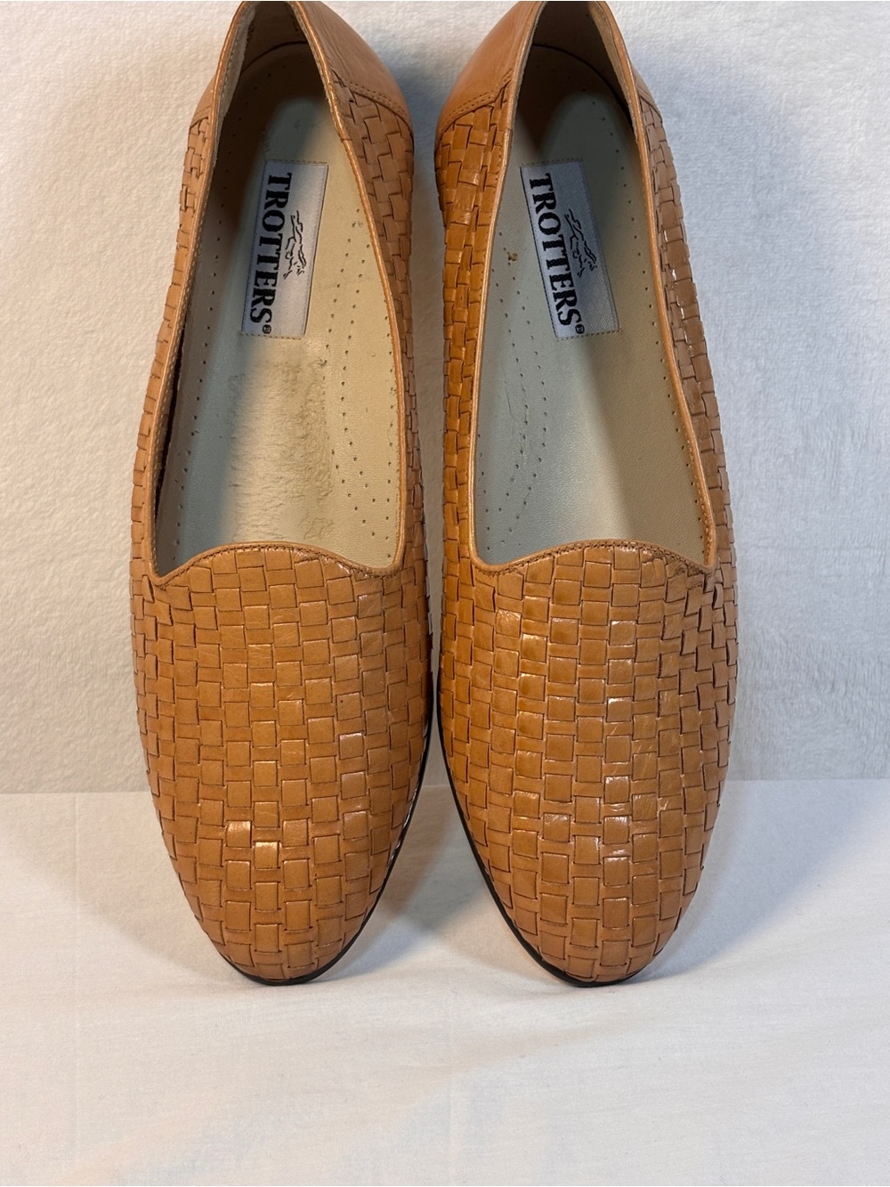 NEW Trotters Liz Woven Leather Loafers Tan 13M